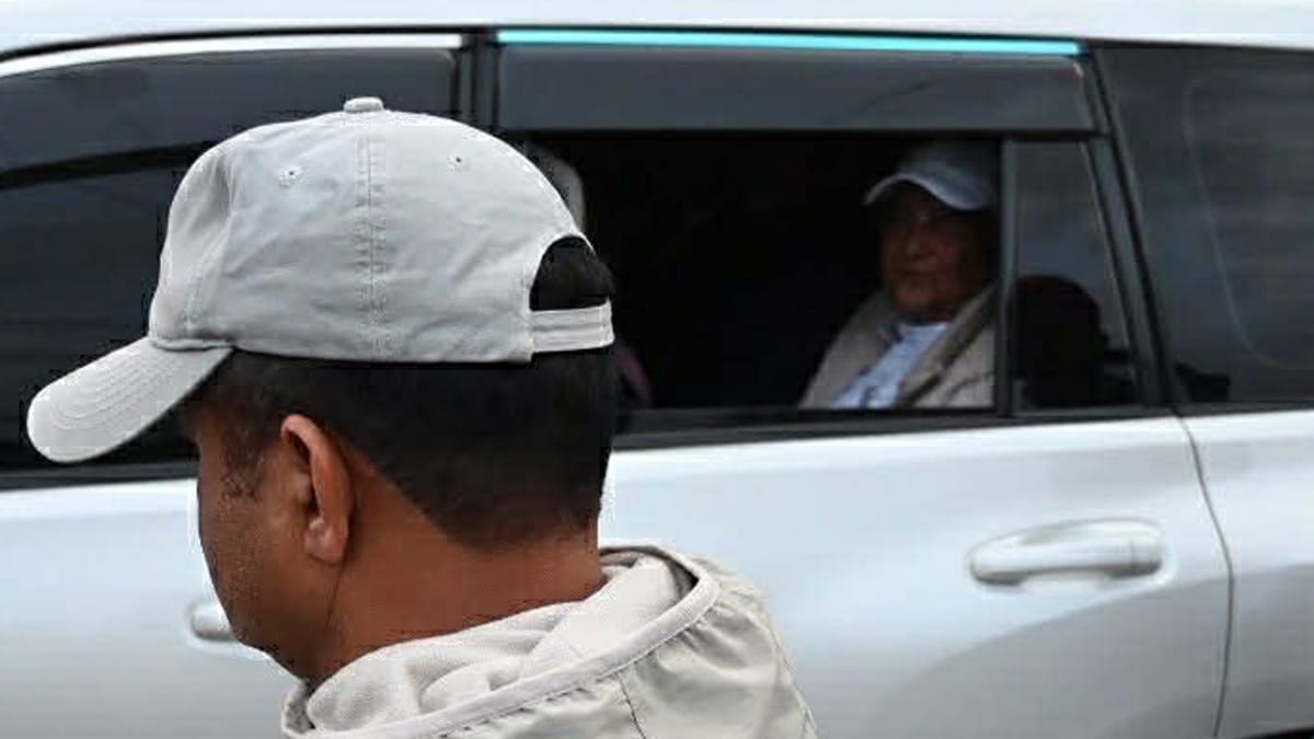 KP Sharma Oli arrested KP Sharma Oli arrested