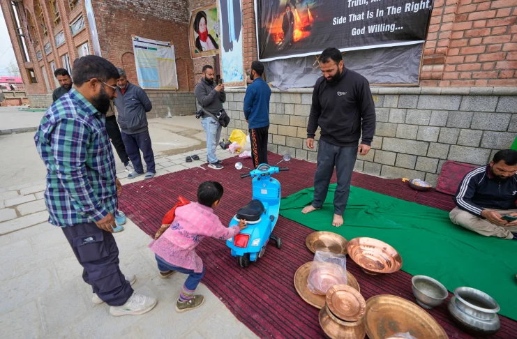 Kashmir relief for Iran