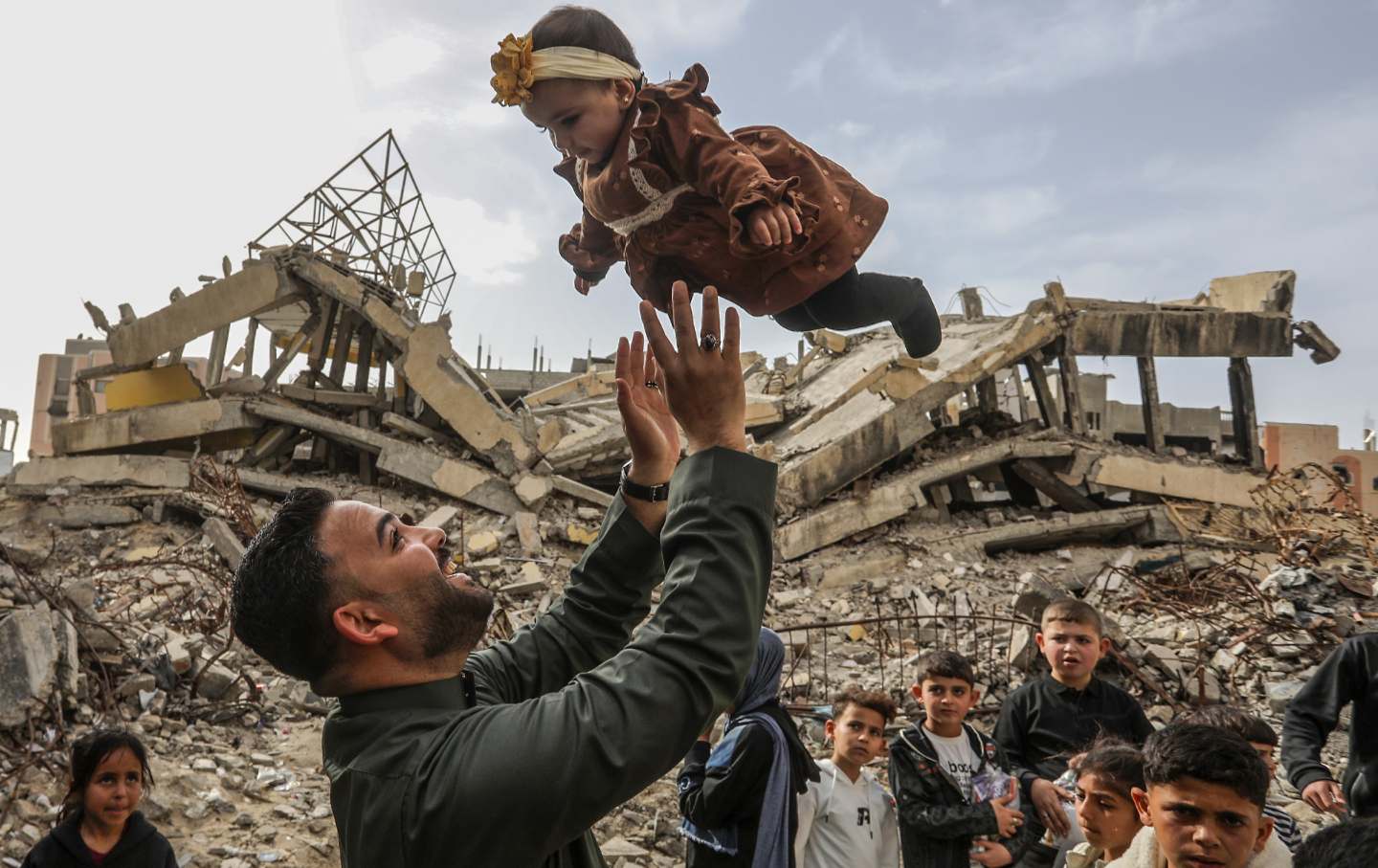 Celebrating Eid in Rubble: Gaza’s Silent Defiance Celebrating Eid in Rubble: Gaza’s Silent Defiance